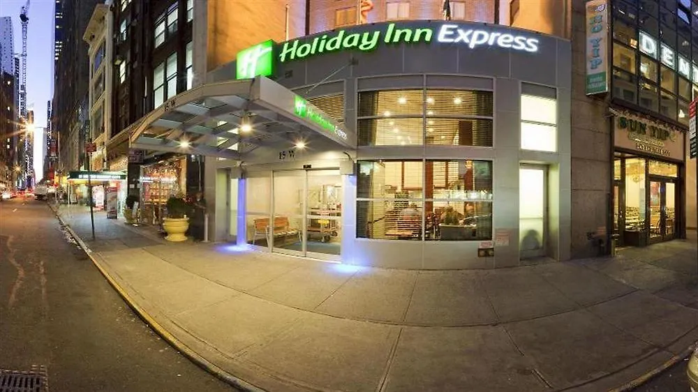 Citadines Connect Fifth Avenue New York Hotel