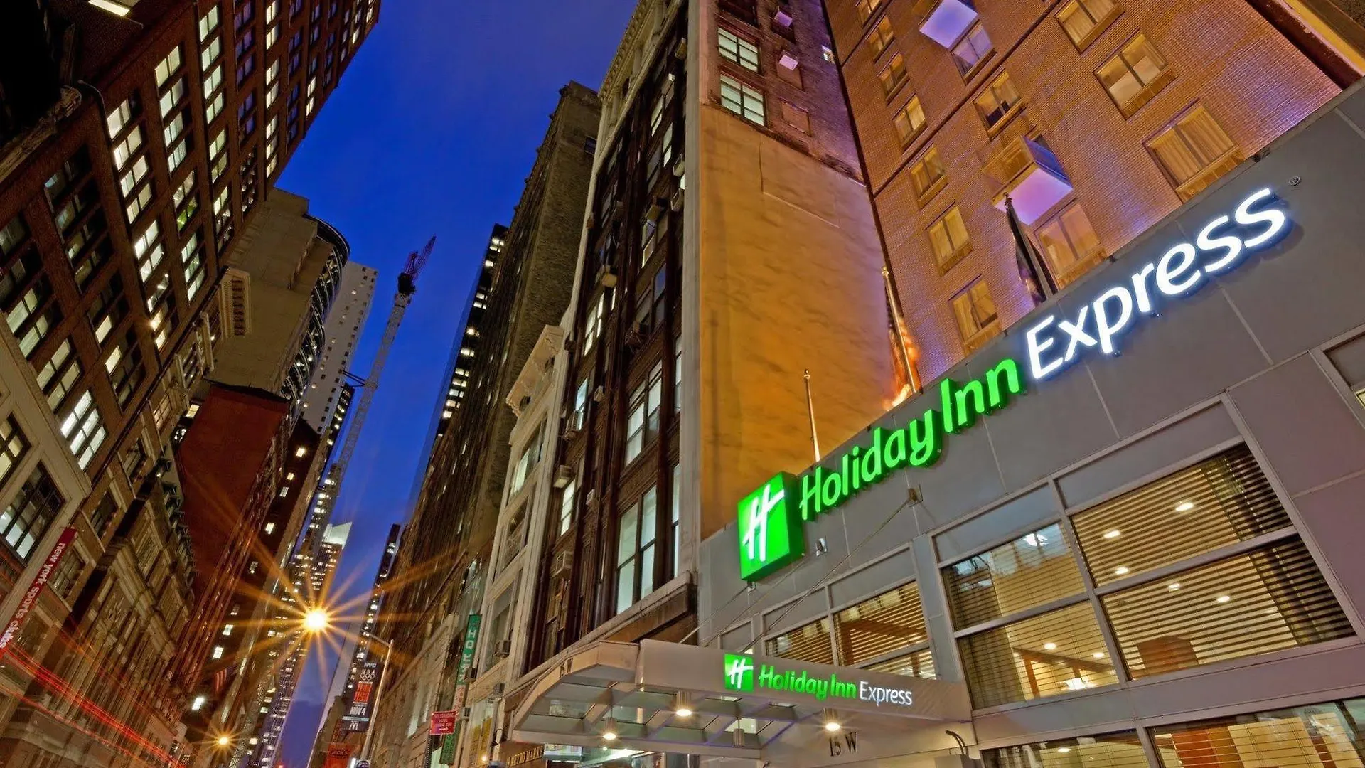 Citadines Connect Fifth Avenue New York Hotel