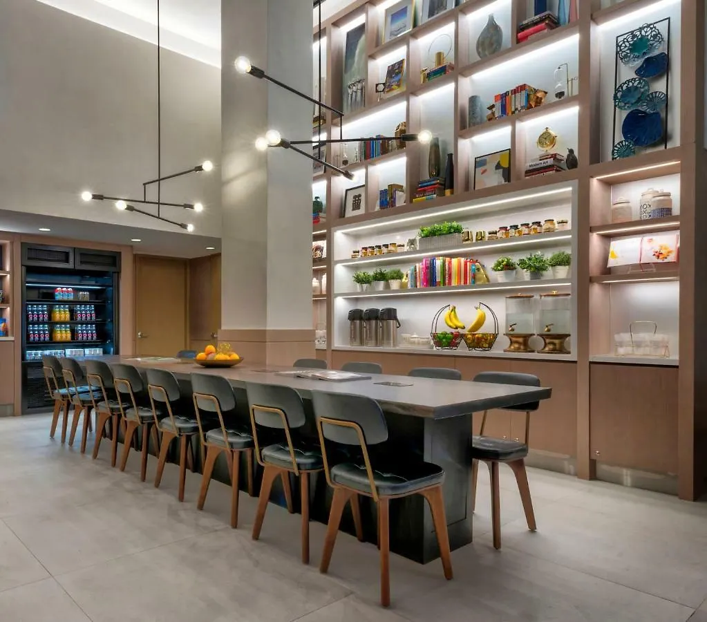 Citadines Connect Fifth Avenue New York Hotel