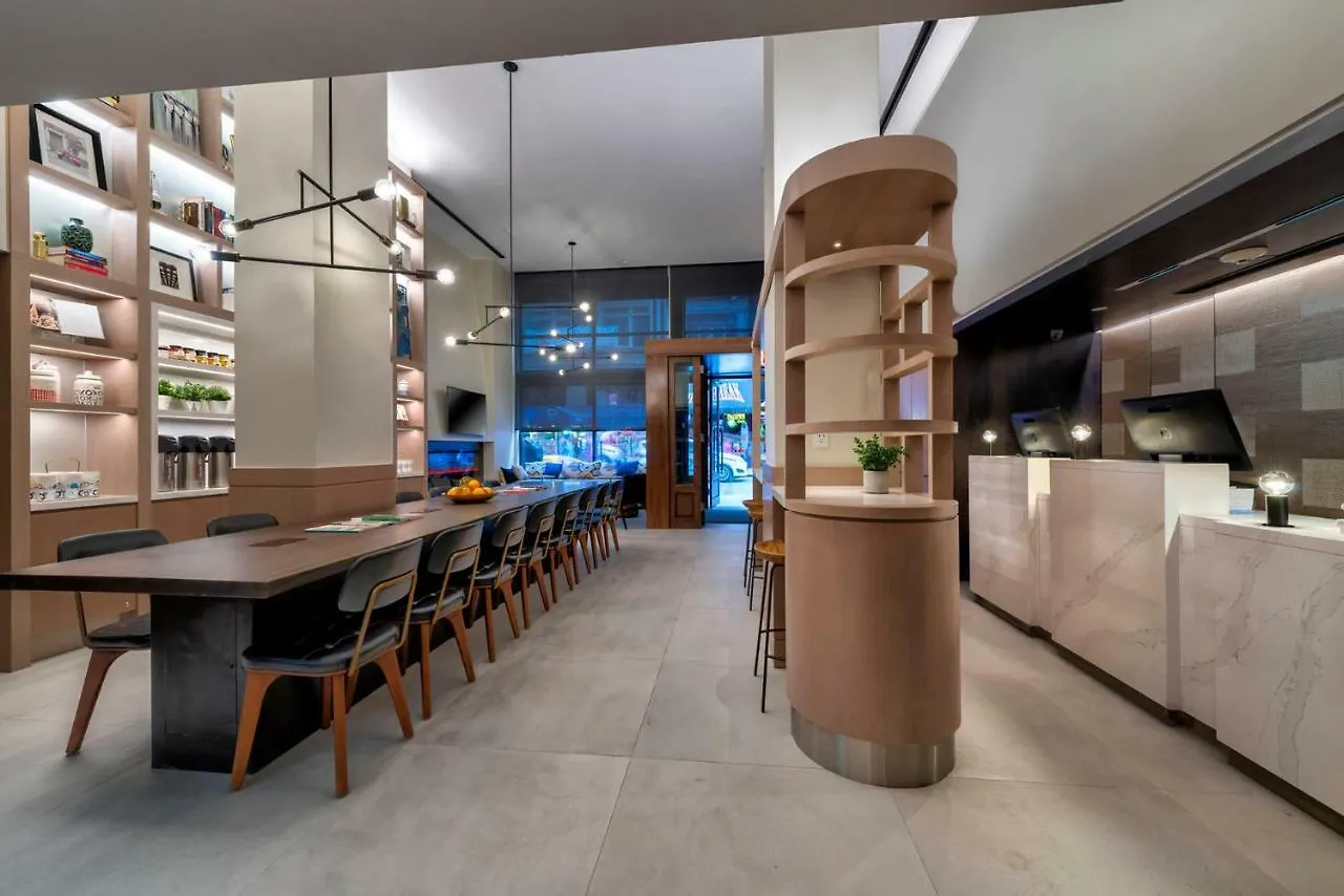 Citadines Connect Fifth Avenue New York Hotel